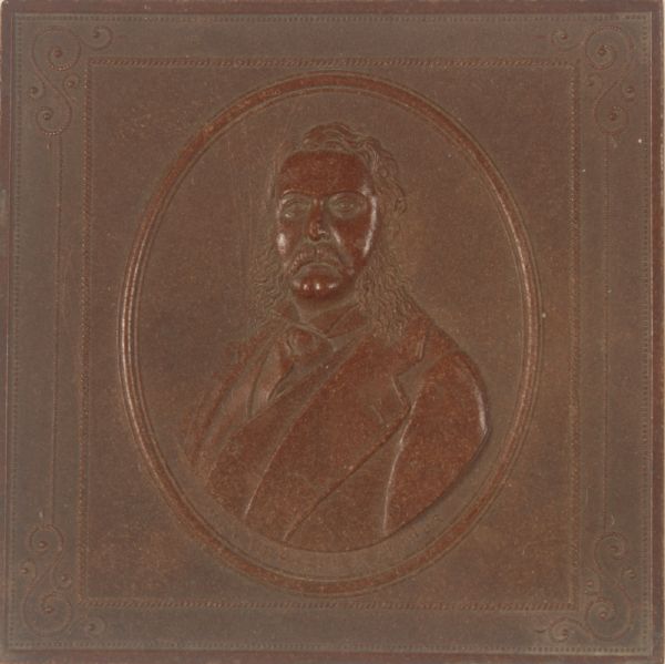 Arthur Collar Box
