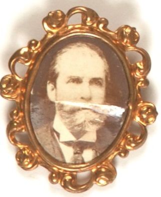 Hughes Oval Cameo